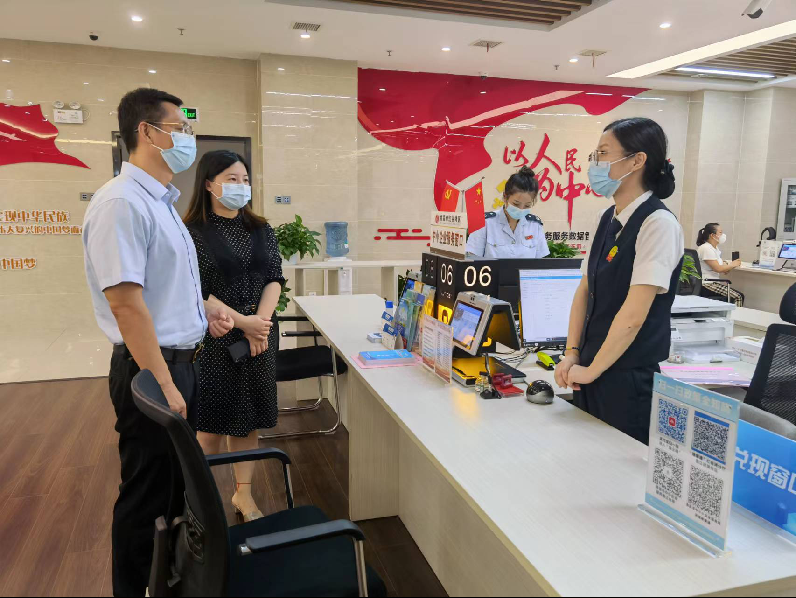 南昌市中小企業(yè)服務(wù)局 一站式咨詢(xún)服務(wù)，助力企業(yè)揚(yáng)帆遠(yuǎn)航